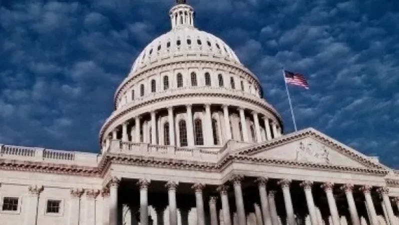 Թրամփը սառեցրել է 250 միլիոն դոլարի ռազմական օգնությունը Ուկրաինային