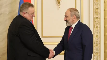 ՏԵՍԱՆՅՈՒԹ. «Առավել դինամիկ շփումների կարիք կա». հանդիպել են Փաշինյանն ու ՌԴ փոխվարչապետը