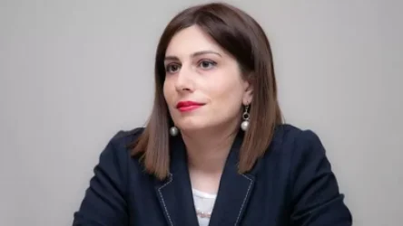 ՏԵՍԱՆՅՈՒԹ․ Ընդդիմադիրների հրահրմամբ հարձակվել էին առողջապահության նախարարի վրա ու հայհոյել