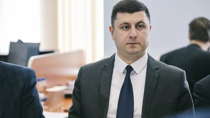 Ինչու՞ է թույլ տրվել մեծածավալ ուժերով, զինված, մոտենալ հայկական դիրքին. Աբրահամյան