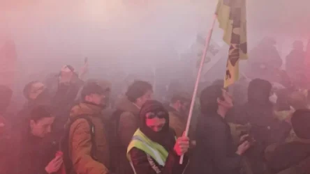 ՏԵՍԱՆՅՈՒԹ. Ֆրանսիացի ցուցարարները ներխուժել են Moet Hennessy-Louis Vuitton