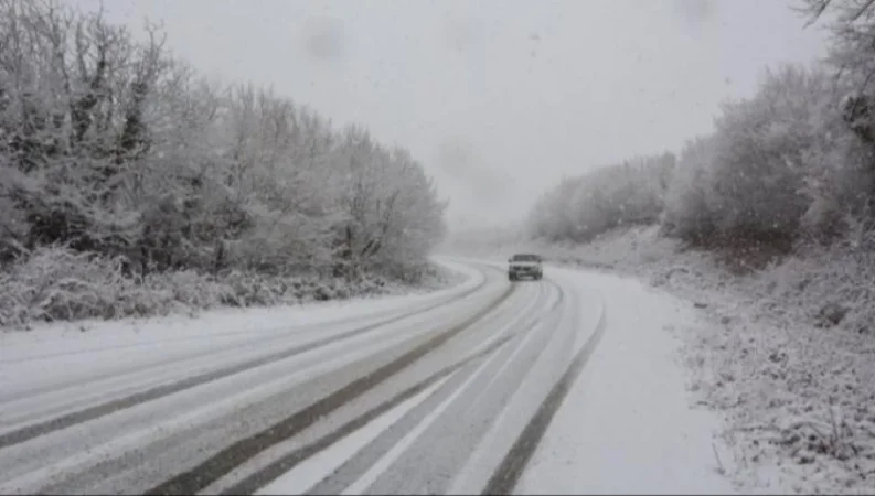 Կան փակ և դժվարանցանելի ավտոճանապարհներ, բուք է. ՆԳՆ