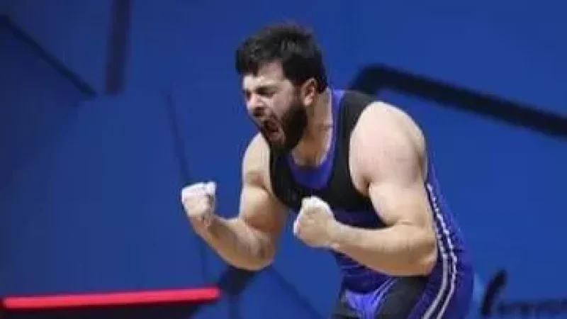 Գարիկ Կարապետյանը հռչակվեց ծանրամարտի Եվրոպայի չեմպիոն