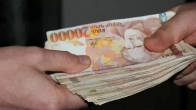 ԱԱԾ աշխատակիցները շորթմամբ պահանջել են տասնյակ հազարավոր դոլարի հասնող կաշառք