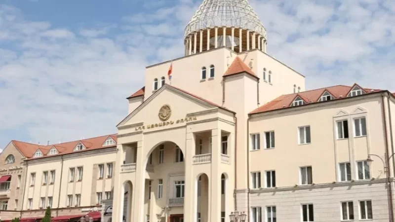 Արցախում Սահմանադրության նախագիծն առաջին  ընթերցմամբ ընդունվել է