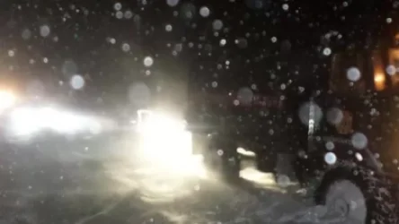 Արցախում ձյան մեջ խցանված ավտոբուսի ուղևորները տարհանվել են