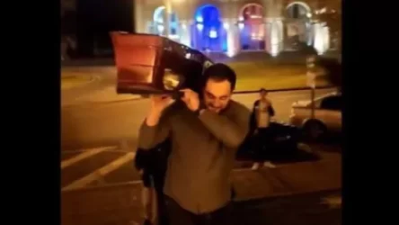 ՏԵՍԱՆՅՈՒԹ. Յուրօրինակ «հուղարկավորություն»՝ Երևանի քաղաքապետարանի դիմաց