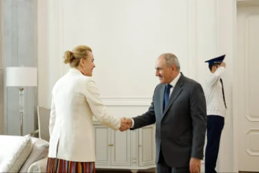 Մանրամասներ` Փաշինյանի և Տատյանա Մոլչանի հանդիպումից