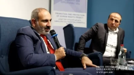 Ժողովրդավարությունը  էնդեմիկ արժեք է մեզ համար. Փաշինյանը՝  քաղհասարակության ներկայացուցիչներին