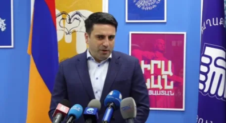 Հայաստանն իրենց «դուքյանը չի». թող հանգիստ նստեն տեղները. Ալեն Սիմոնյան