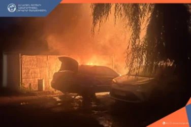 Երևանում այրվել են մեքենաներ