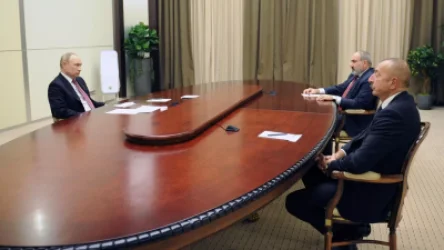 Եռակողմ հանդիպումը տևել է մոտ 20 րոպե