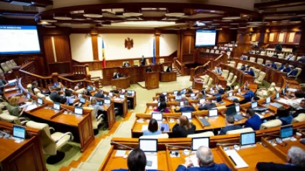 Մոլդովայի խորհրդարանը 60 օրով երկարացրել է արտակարգ դրությունը Ուկրաինայում հակամարտության պատճառով