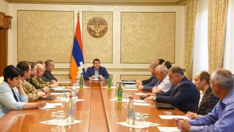 Արայիկ Հարությունյանը հրավիրել է Անվտանգության խորհրդի նիստ