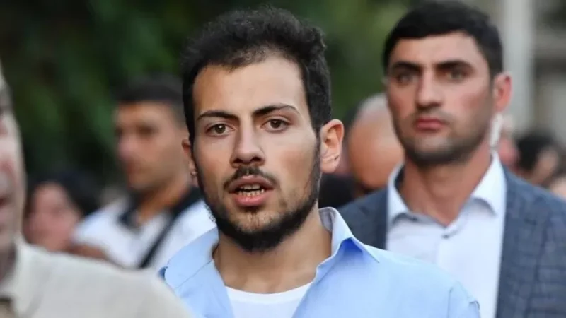 Ի՞նչու է Աշոտ Փաշինյանն իրեն նետել մեքենայից․ նոր մանրամասներ