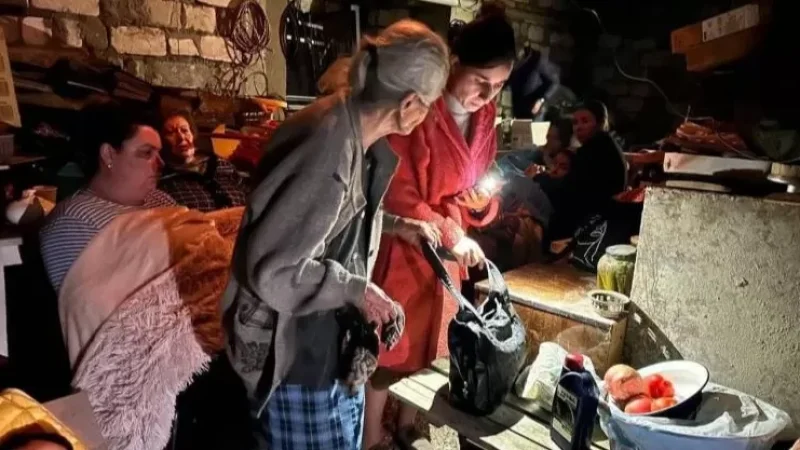 Նկուղներում մարդիկ մնացել են առանց համապատասխան սննդի, ջրի, էլեկտրականության և կենցաղի այլ տարրական պայմանների. ՀՀ ՄԻՊ