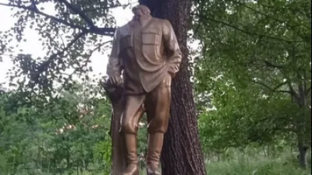 Վրաստանում գլխատել են Իոսիֆ Ստալինի արձանը