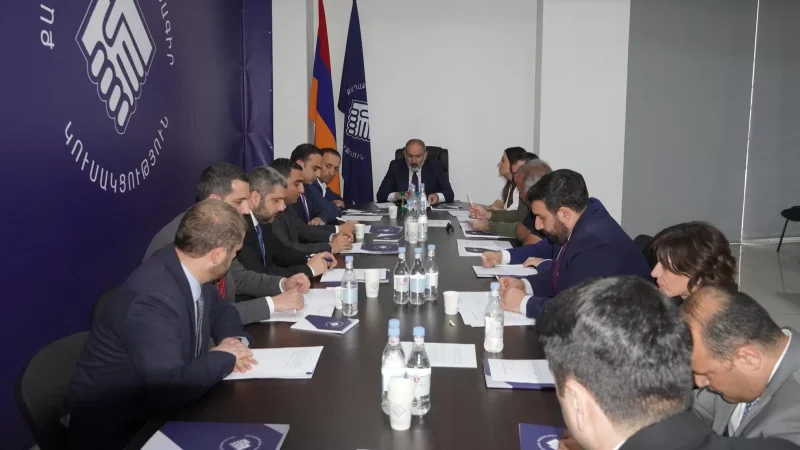 ՔՊ-ն նիստ է անցկացրել․ ներկա են եղել Փաշինյանն ու Ավինյանը