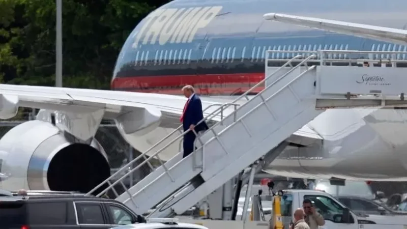Դոնալդ Թրամփը ժամանել է Մայամի և այսօր ներկայանալու է դատարան