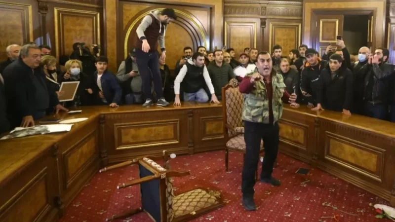 Նոյեմբերի 9-ին տեղի ունեցածի մասով որոշումներ կլինեն. «Ժողովուրդ»