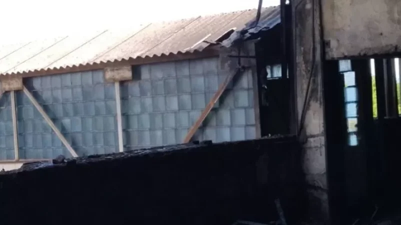 PHOTOS: Fire in Stepanavan, wooden windows of workshop burned