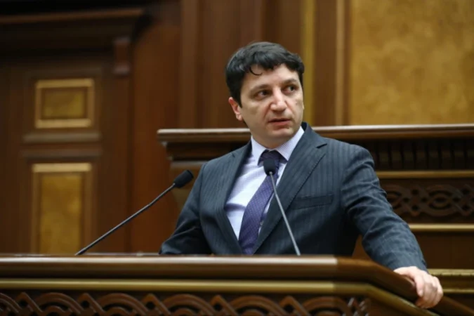 ԿԿՀ-ից նամակ եմ ստացել, նոր իմացել եմ, որ բնակարան ունեմ․ Վահե Հովհաննիսյան