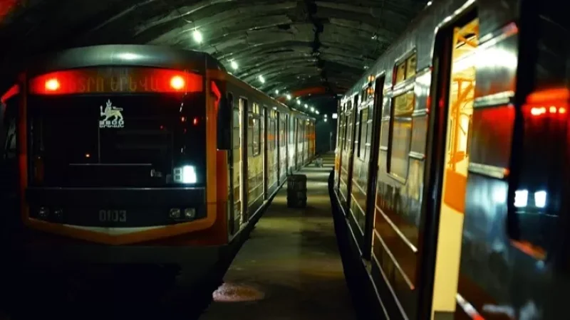 Պարզաբանում. ինչո՞ւ էր մետրոյի գնացքն այսօր թունելում մի քանի րոպե կանգ առել