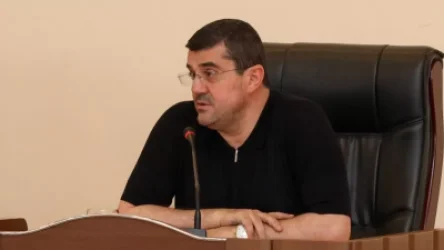 Ինչ են քննարկել Արայիկ Հարությունյանը և պատգամավորները․ մանրամասներ․ «Ժողովուրդ»