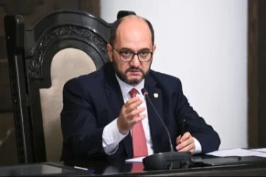 Ուզում եմ, որ չխառնեք ինստիտուտն ու եկեղեցականներին. Արայիկ Հարությունյան