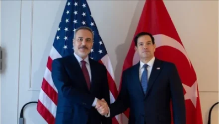ԱՄՆ պետքարտուղարն ու Թուրքիայի ԱԳ նախարարը քննարկել են ՀՀ-ի և Ադրբեջանի միջև խաղաղության հարցը