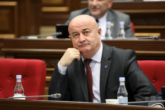 Հովիկ Աղազարյանին մեղադրանք առաջադրվեց. մանրամասներ. ArmLur