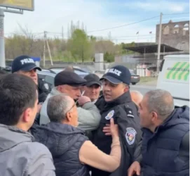 Շախմատի ձի դարձած ենք երթևեկում. Լարված իրավիճակ՝ Կոտայքի մարզում