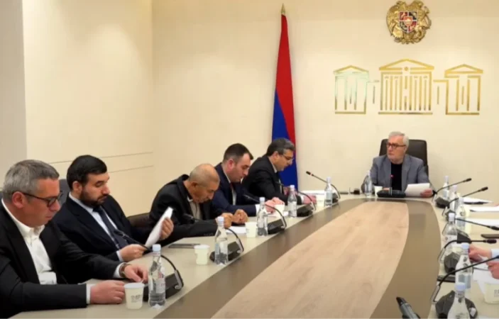 Խոշոր չափի տուգանք՝ առանց վարորդական վկայականի, մեքենա վարելու դեպքում. ՆԳ փոխնախարար