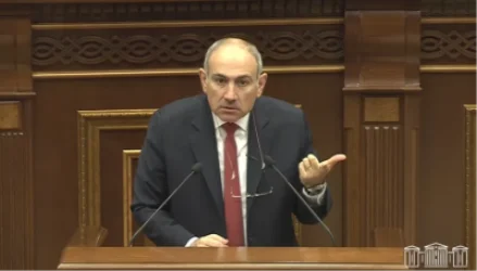 Արա, բա մեր գրպանները լցնեի՞նք, խելագարվելու բան է. Փաշինյան