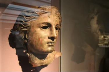 Որքան է կազմել Անահիտ աստվածուհու արձանի մասերի ցուցադրության եկամուտը