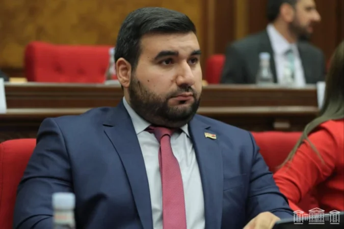 Դա փորձում են անել շատ նողկալի եղանակով. Ալեքսանյան