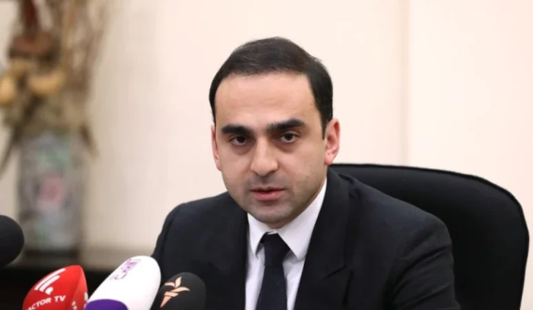 Այո, ճանապարհների վիճակը գնալով վատթարանում է, հիմնարար լուծումներ ենք տալիս․ Ավինյան