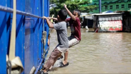 Ինդոնեզիայում ավելի քան 900 մարդ է զոհվել ջրհեղեղի հետևանքով