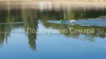 ՏԵՍԱՆՅՈՒԹ. Առաքիչը լողալով անցել է լիճը՝ պատվերը հասցնելու համար. ՌԴ