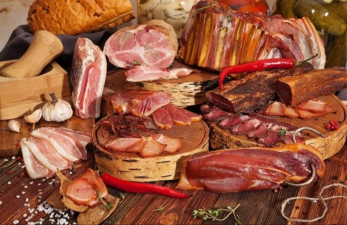 ՍԱՏՄ-ն՝ մսամթերքի արտադրություններում վերահսկողական միջոցառումների արդյունքների մասին