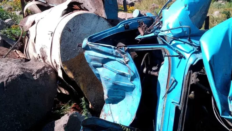 «GAZ» մակնիշի ավտոմեքենան մոտ 30 մ գլորվել ձորը․ վարորդին դուրս են բերել