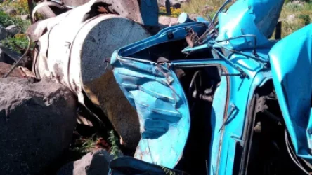 «GAZ» մակնիշի ավտոմեքենան մոտ 30 մ գլորվել ձորը․ վարորդին դուրս են բերել