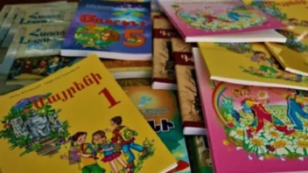 Արցախում առաջին դասարանցիների համար Այբբենարաններ պետք է հավաքեն երեխաներից․ ԿԳՄՍ փոխնախարար