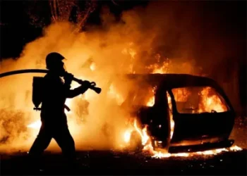 Այրվել է 2 ավտոմեքենա. մանրամասներ