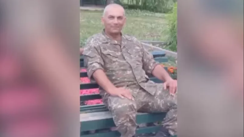 Փոխգնդապետ Արա Մխիթարյանի գործով սուտ մատնության մեջ մեղադրվող երկու փոխգնդապետերի լիազորությունները կասեցվել են