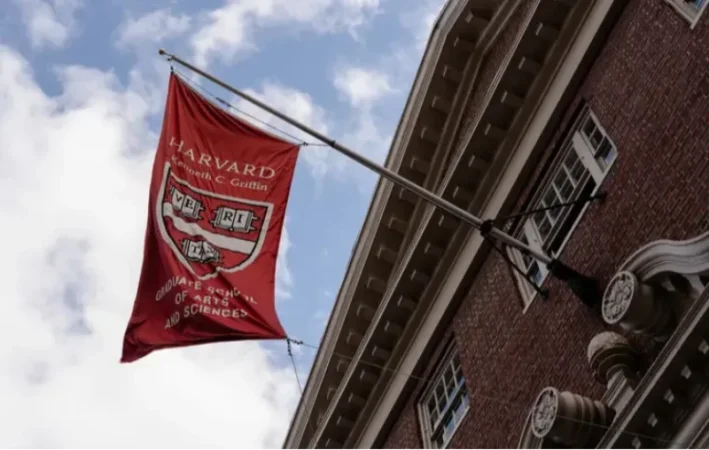 Կասեցվել է Հարվարդում օտարերկրացիների ընդունելության արգելքը