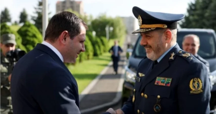 Սուրեն Պապիկյանը հեռախոսազրույց է ունեցել Իրանի ՊՆ նախարարի հետ