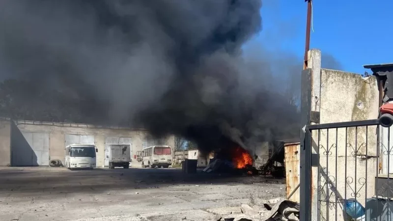 18+ Photos: 3 Killed in Gorlovka Due to Shelling of Dairy Factory Area