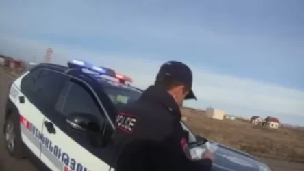 18+ ՏԵՍԱՆՅՈՒԹ․ Պարեկները հայհոյում են շիրակցիներին․ կադրեր տեսագրված պարեկի մոտ առկա տեսախցիկից