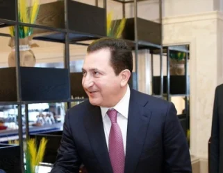 «Պատրոն Դավոյի» ՍՊԸ-ն ՀՀ-ին 30 մլն դրամի ավիացիոն տեխնիկա է նվիրում